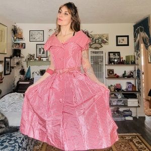 Women’s vintage dress